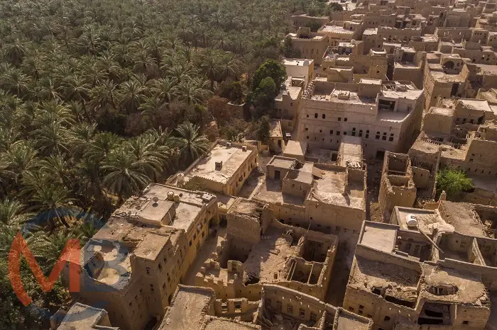 Old Al Hamra Village: a living testament to Oman’s rich history with centuries-old mudbrick houses and a serene mountain backdrop in Wilayat Al Hamra (District), Ad Dakhiliyah Governorate